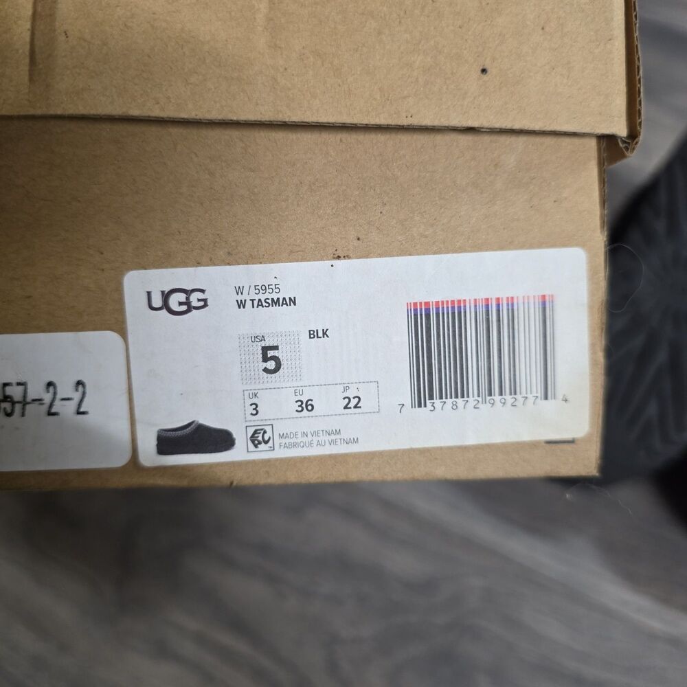 UGG Tasman Slip on Suede Shoes Black Shearling Lined Women's Size 5 - Picture 7 of 8